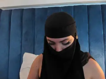MIRANDACUTE  live sex cam