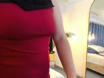 MIRANDACUTE  live sex cam