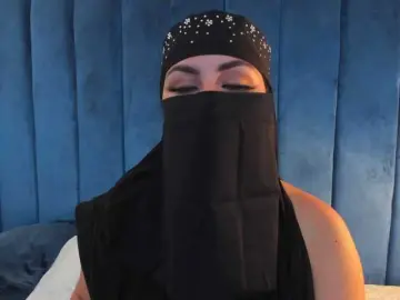 MIRANDACUTE  live sex cam