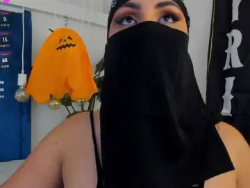 MIRANDACUTE  live sex cam