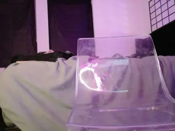 Midnightrose11  live sex cam