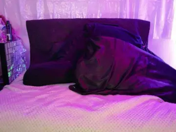 Midnightrose11  live sex cam