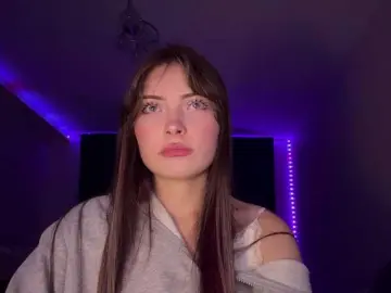 OlyaPuzz  live sex cam