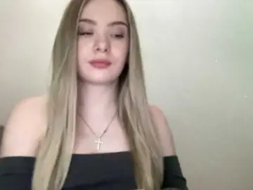 Polishangel222  live sex cam