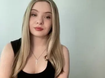 Polishangel222  live sex cam