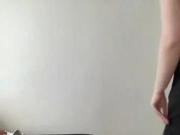 Polishangel222  live sex cam