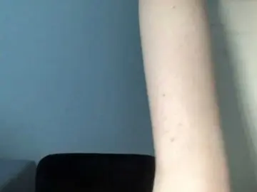 Polishangel222  live sex cam