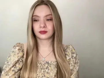 Polishangel222  live sex cam