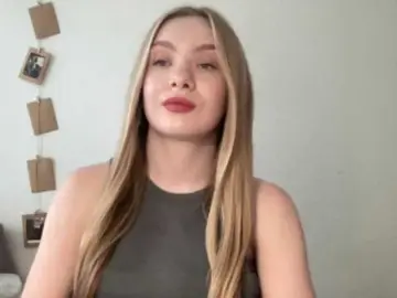 Polishangel222  live sex cam