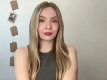 Polishangel222  live sex cam