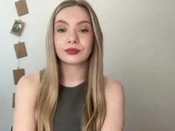 Polishangel222  live sex cam