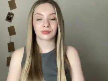 Polishangel222  live sex cam