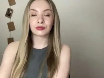 Polishangel222  live sex cam