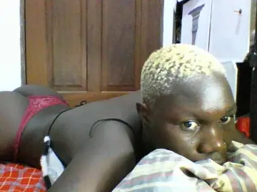 Sweetchocolate  live sex cam