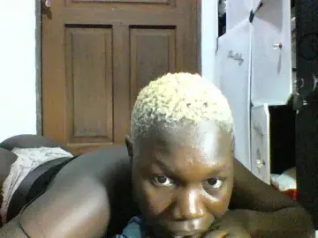 Sweetchocolate  live sex cam