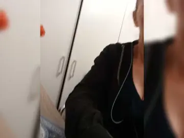 TessBertie  live sex cam
