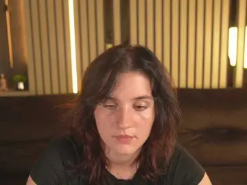 ZlataSky  live sex cam