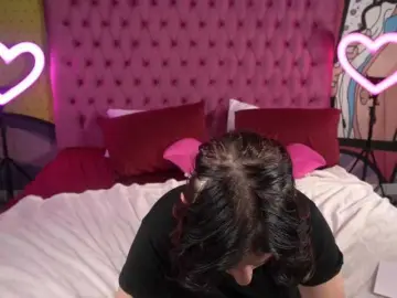 ZlataSky  live sex cam