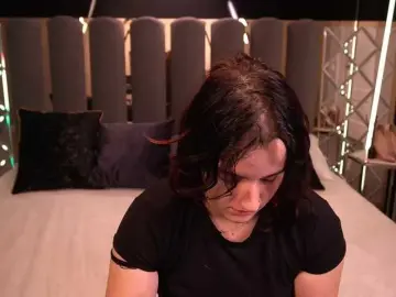 ZlataSky  live sex cam
