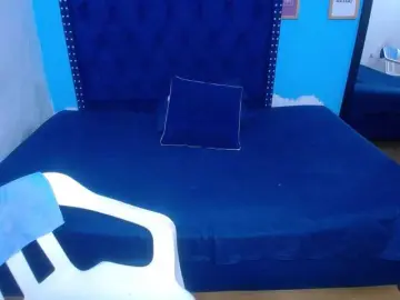 Naughty-big-ass18  live sex cam