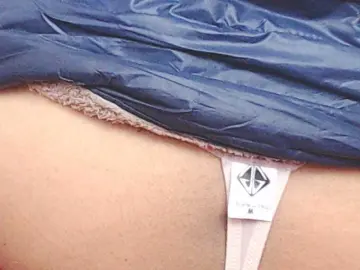 HOTTTSKIN  live sex cam