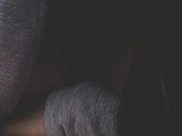 HOTTTSKIN  live sex cam