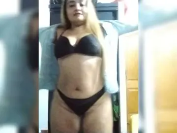 Luna42  live sex cam