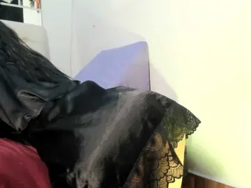 MiaEvans0  live sex cam