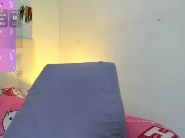 MiaEvans0  live sex cam