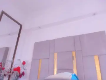 MilaSaenz  live sex cam