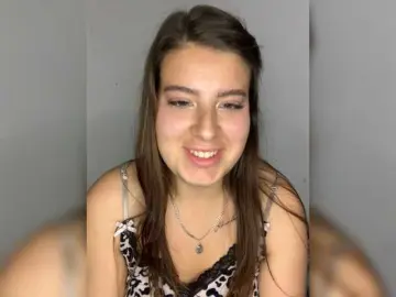 MiraCastellon  live sex cam