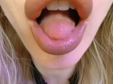 Politexxx  live sex cam