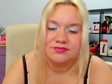 SamanthaDarling  live sex cam