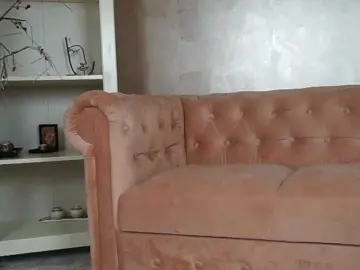 TinyCassy  live sex cam