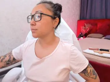 Gentlemuse  live sex cam