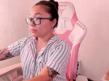 Gentlemuse  live sex cam