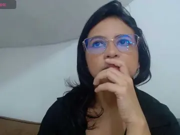Kassandra6  live sex cam