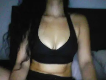 Redgirlpum  live sex cam