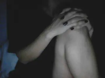 Redgirlpum  live sex cam