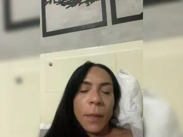 Gabriela541  live sex cam