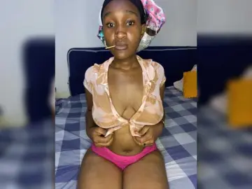 Sexydora8  live sex cam