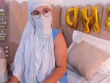 Amisha  live sex cam