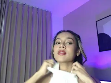 Lilypeachxx  live sex cam