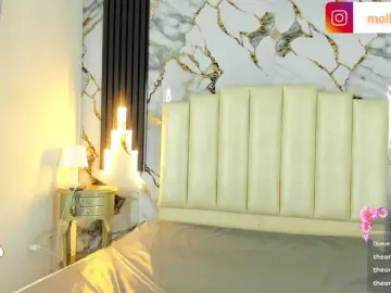 Mollieblue69  live sex cam