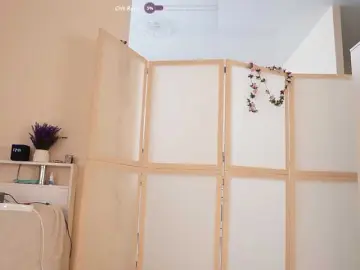 Anni-gold  live sex cam