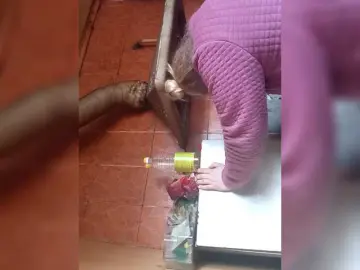 EmmaXlove  live sex cam