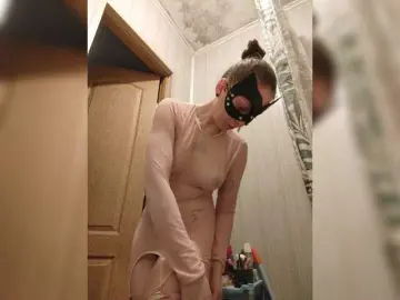 Kri13Max  live sex cam