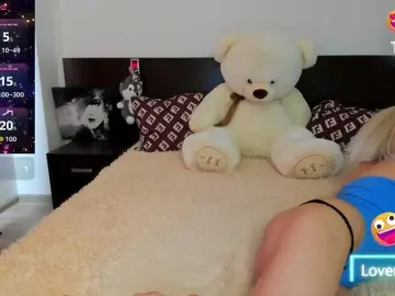 Saragrend1  live sex cam