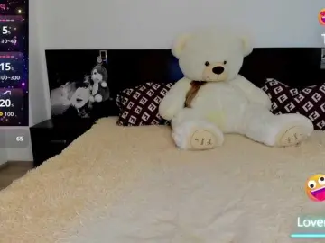 Saragrend1  live sex cam