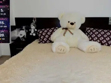 Saragrend1  live sex cam